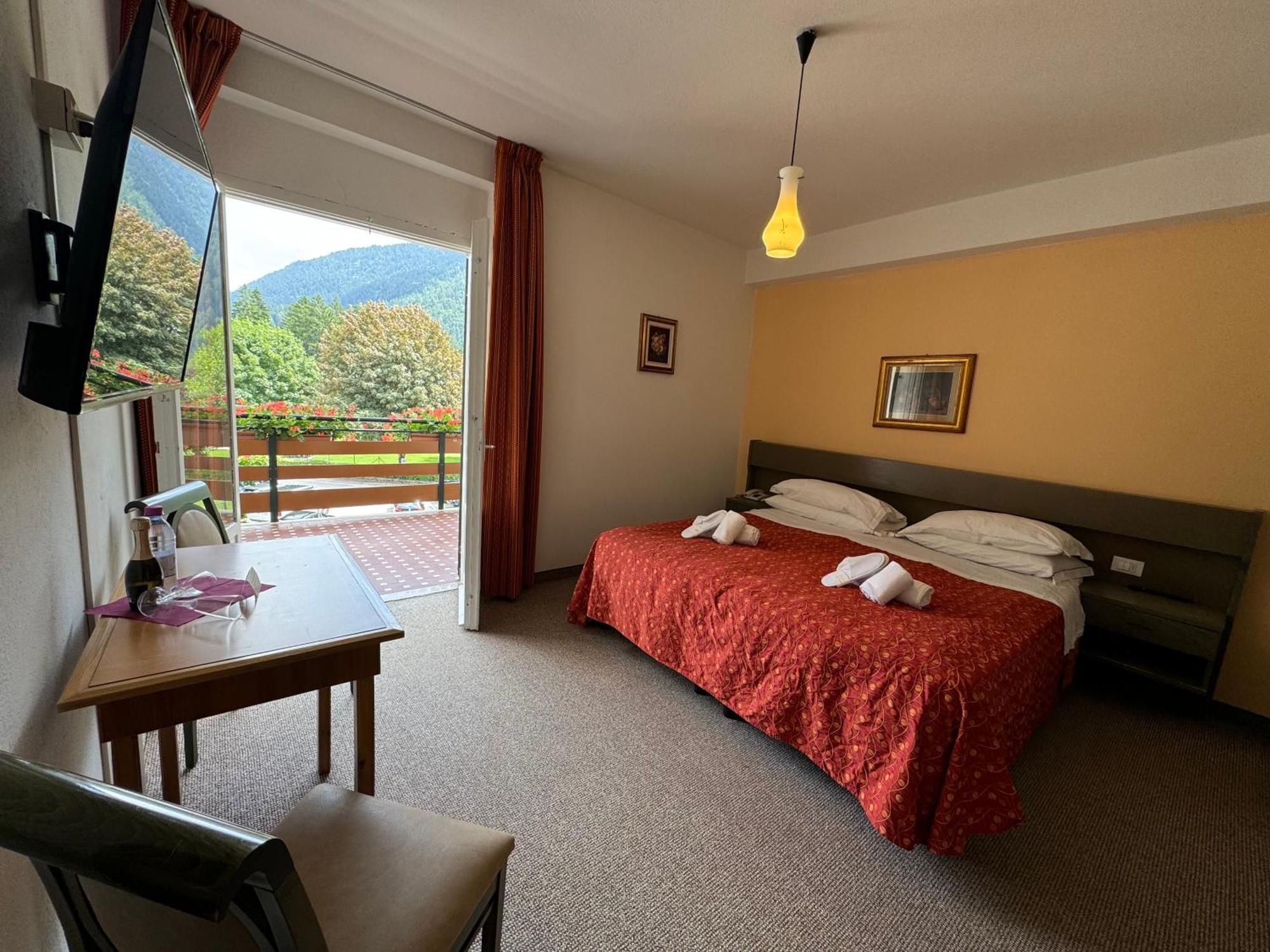 Garden Hotel Bellariva Molveno Habitación foto